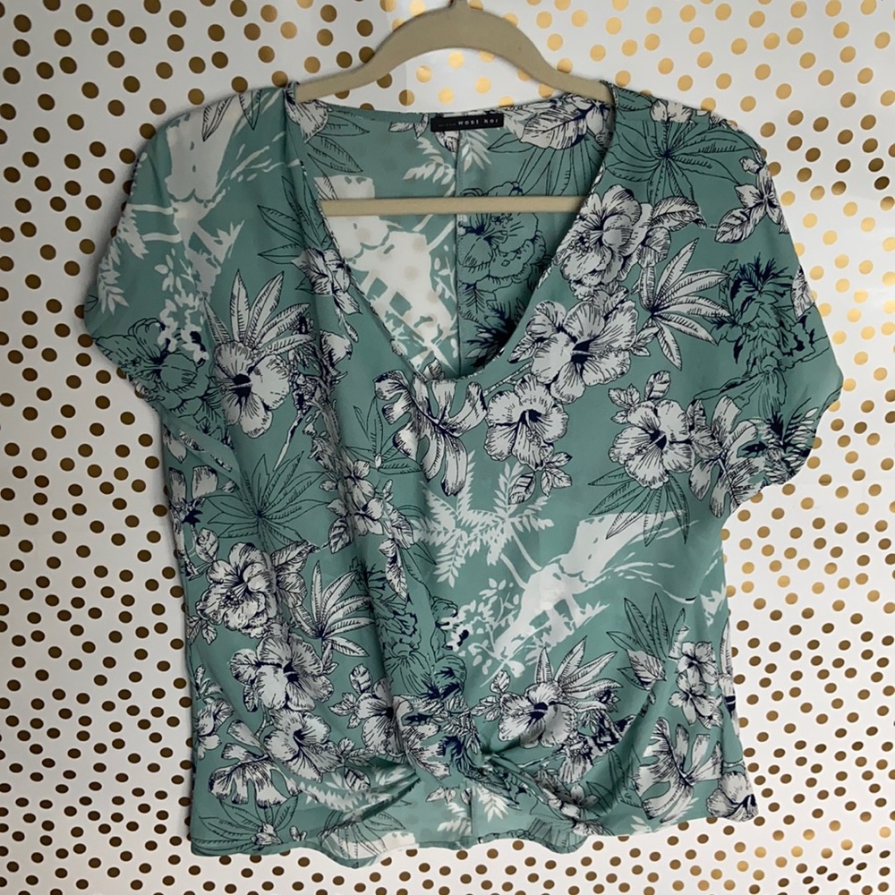Stitch fix knot front blouse